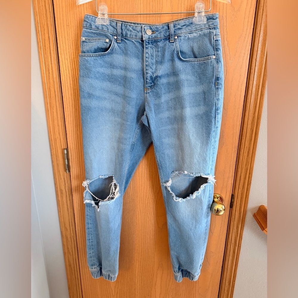 ASOS Light Blue Distressed Knee Midrise Jogger Ankle Denim Jeans Womens 32x30